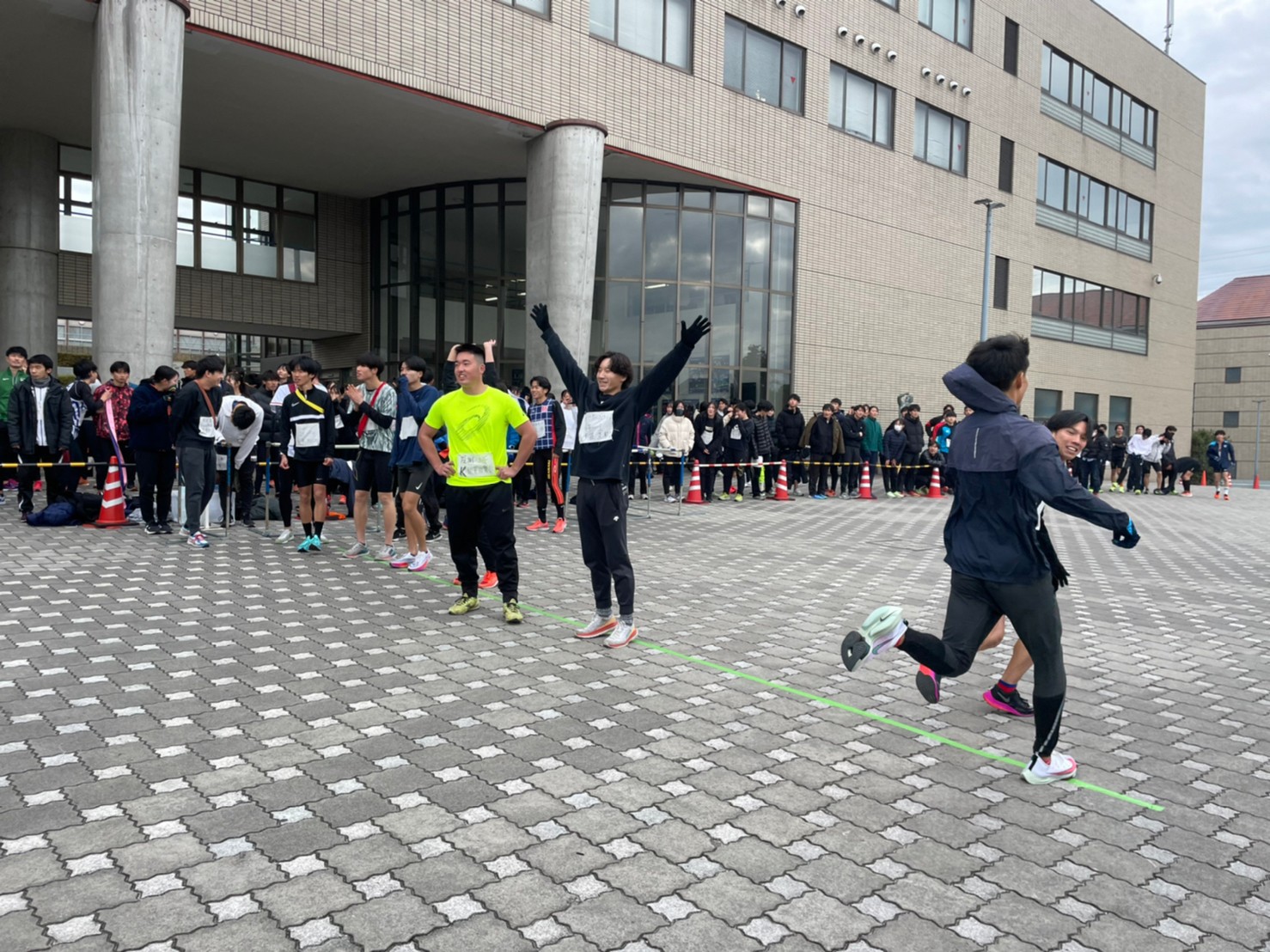 2022relay444
