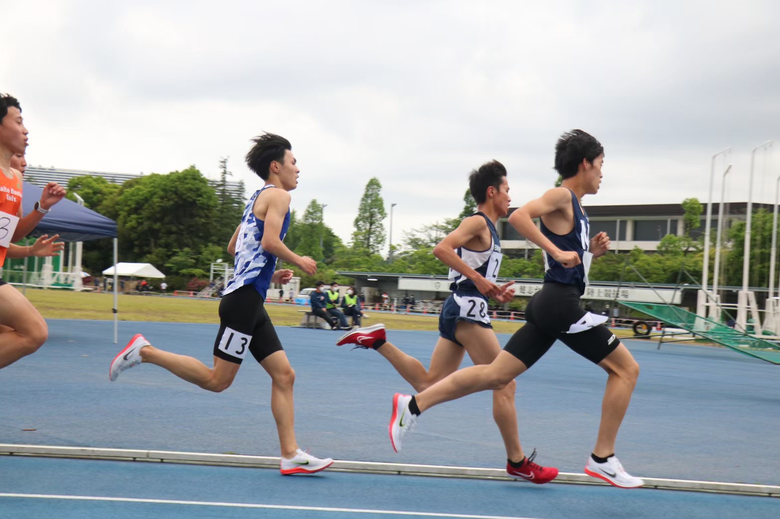 295nittai169