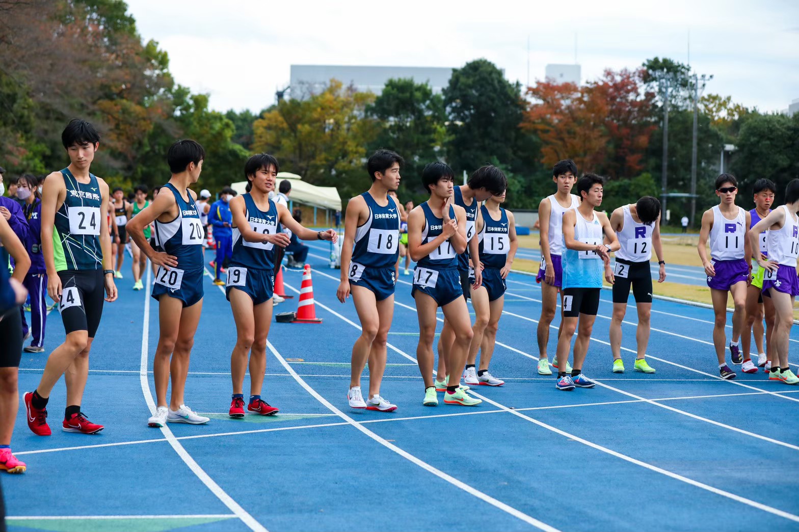 300nittai137