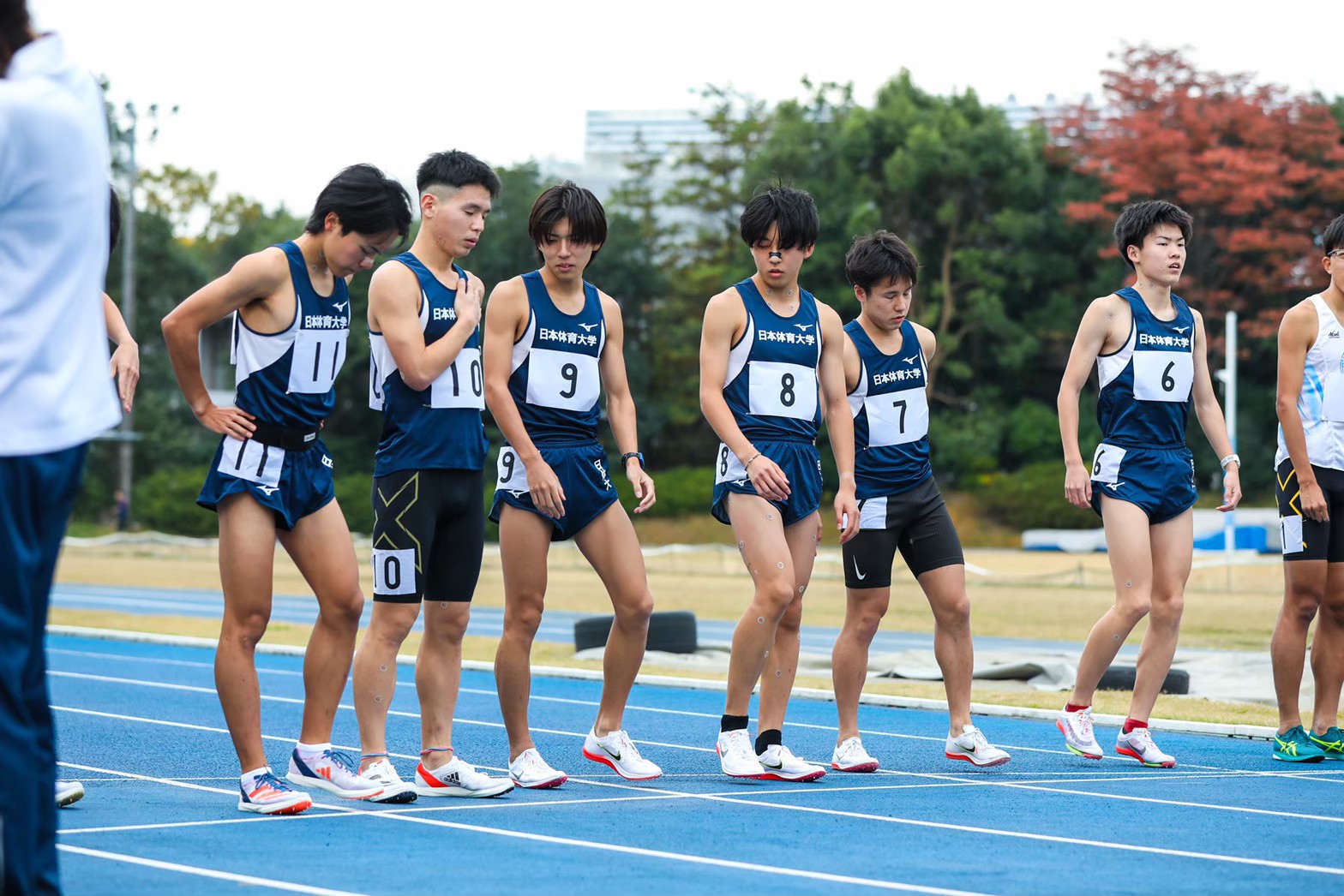 300nittai77